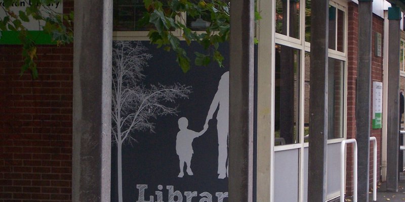 calverton_library.jpg